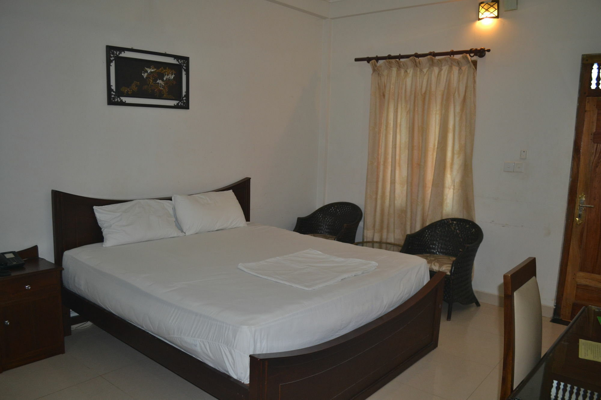 Green Grass Hotel & Restaurant Jaffna Exterior foto